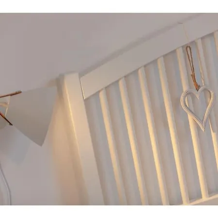 Three-master House No 5 Prázdninový dům *