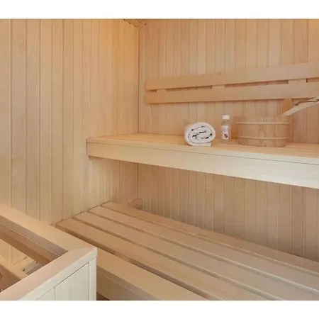 Three-master House No 5 Breege